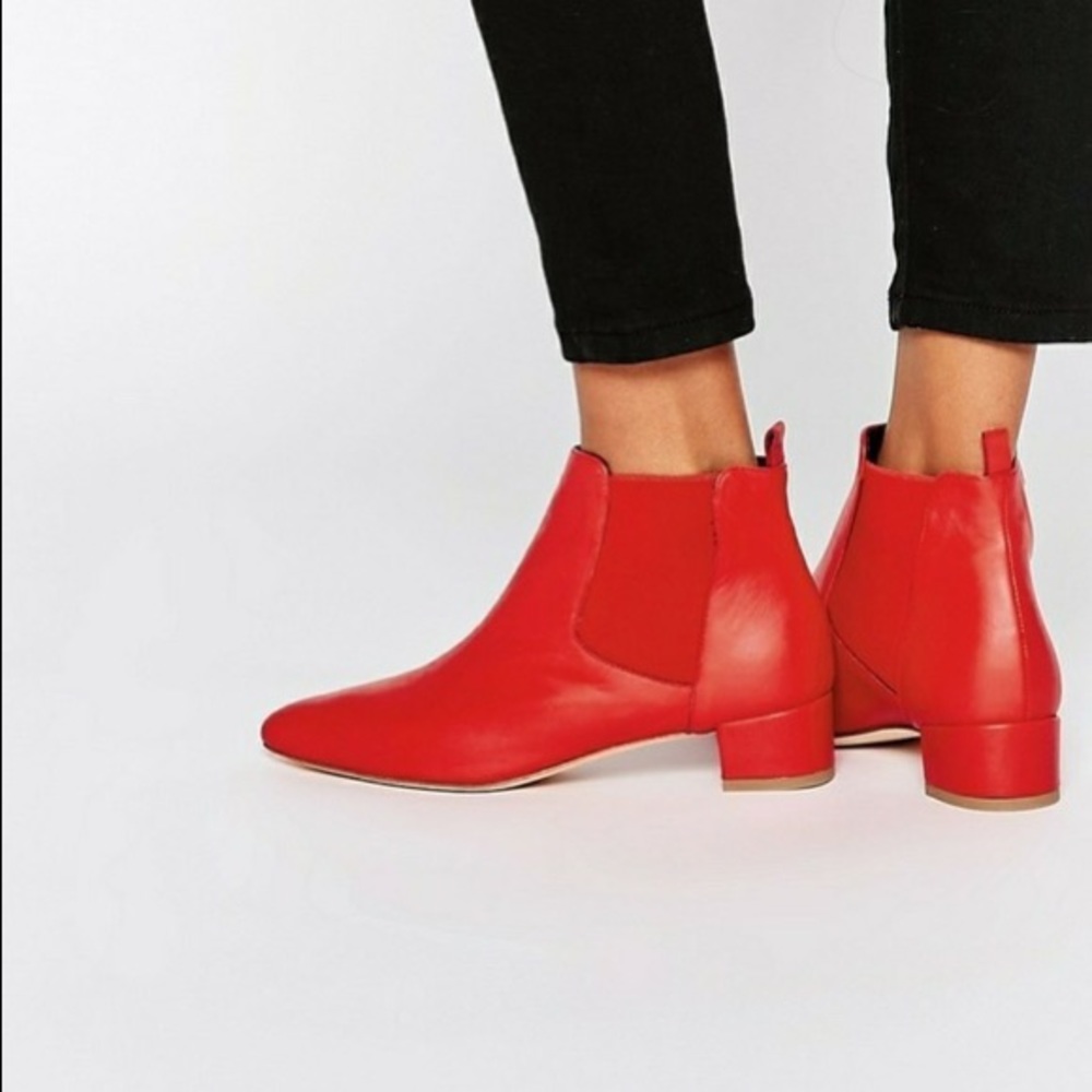 Miista Women's 38 Beau Red Leather Chelsea Point Toe Ankle Boots